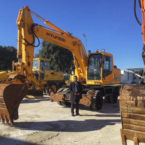 Excavators & Wheel Loaders | Rose Hamburg GmbH